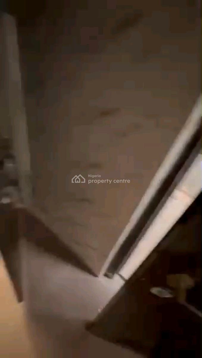 Beautiful and Spacious 2-bedroom Flat, Isaac John, Fadeyi, Shomolu, Lagos, Flat / Apartment for Rent