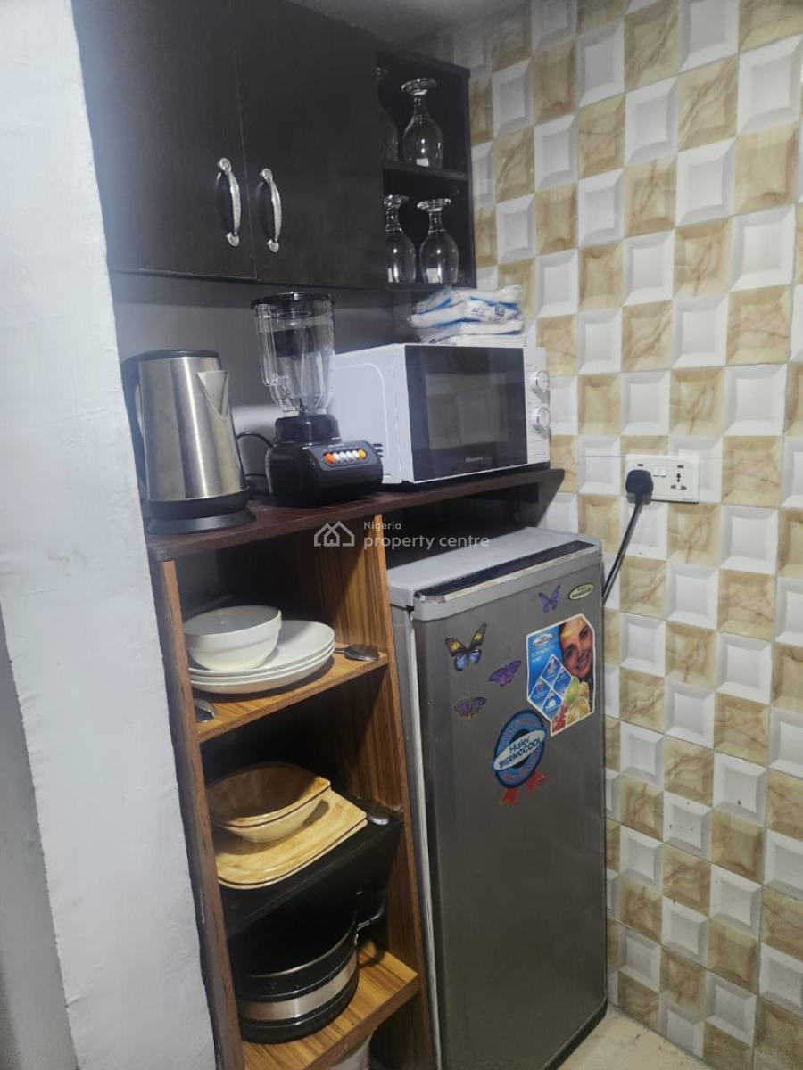 Decent and Neatly Used Mini Flat, Gra Phase 2, Magodo, Lagos, Mini Flat (room and Parlour) for Rent