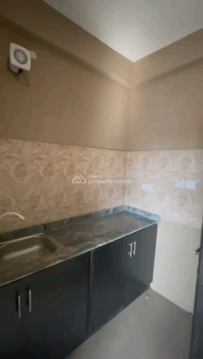 Standard and Spacious Studio Apartment, Akoka, Yaba, Lagos, Self Contain (single Rooms) for Rent