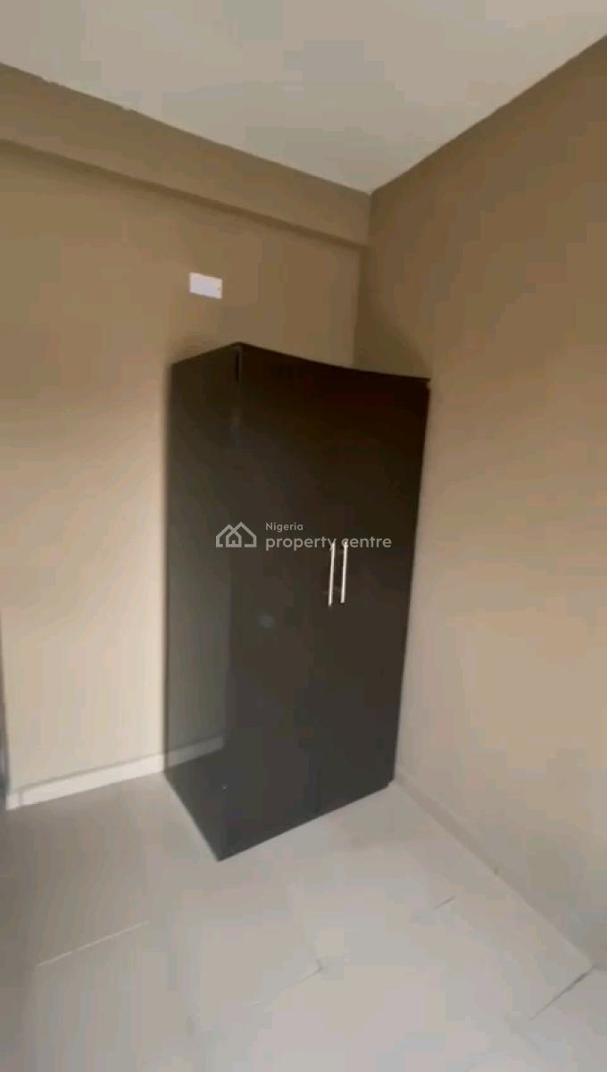 Standard and Spacious Studio Apartment, Akoka, Yaba, Lagos, Self Contain (single Rooms) for Rent