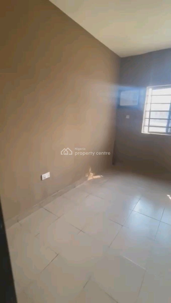 Standard and Spacious Studio Apartment, Akoka, Yaba, Lagos, Self Contain (single Rooms) for Rent
