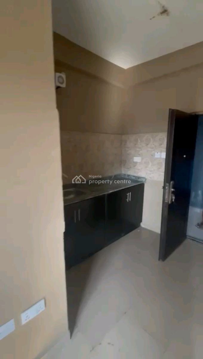 Standard and Spacious Studio Apartment, Akoka, Yaba, Lagos, Self Contain (single Rooms) for Rent