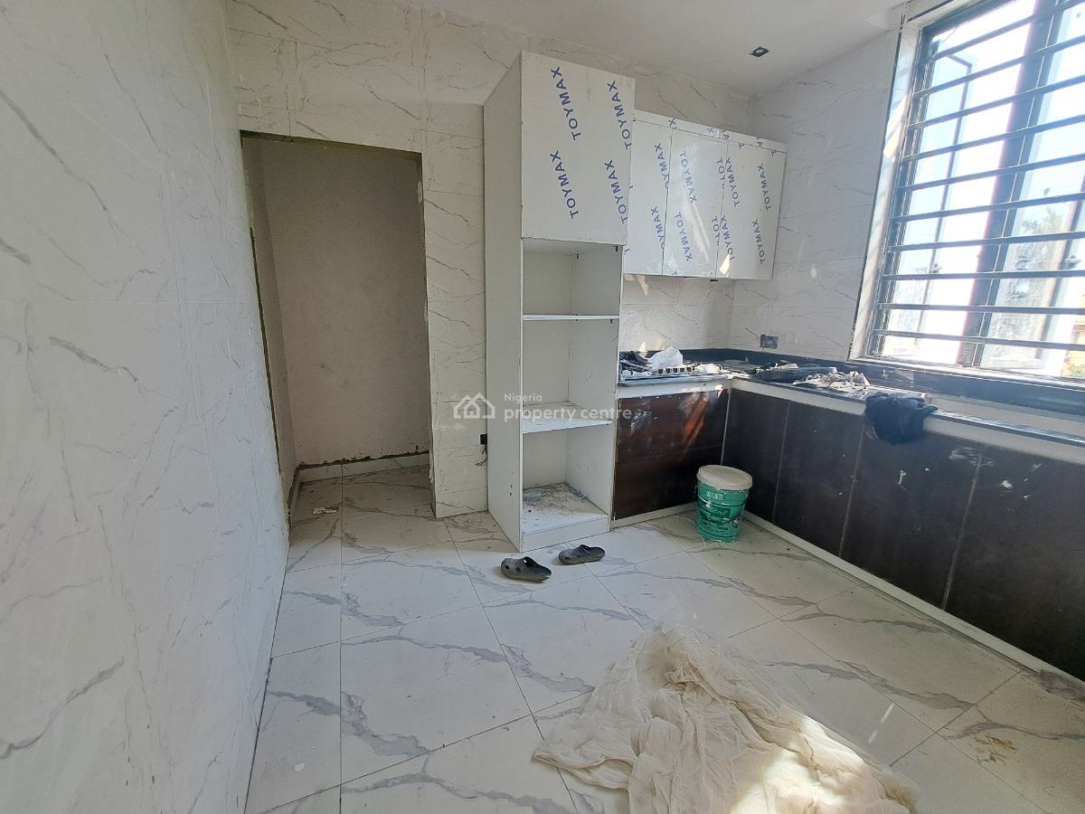 Newly Built 3 Units of 3 Bedroom Flats with a Room Bq Each, Lekki Phase 1, Lekki, Lagos, Flat / Apartment for Rent