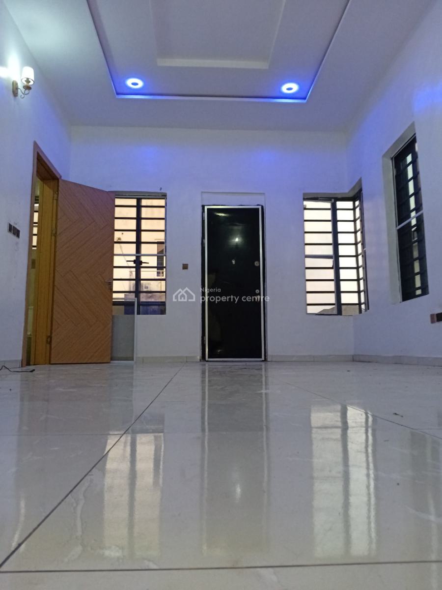 Stunning 4-bedroom + Bq Semi Detached Duplex, Ikota, Lekki, Lagos, Semi-detached Duplex for Rent