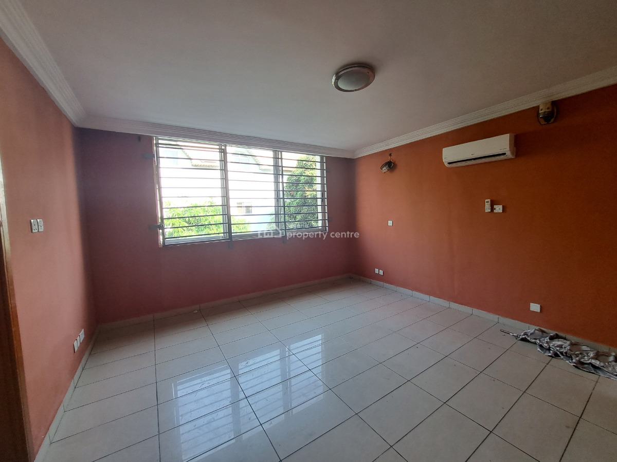 Serviced 4 Bedroom Terraced Duplex with a Room Boys Quaters, Lekki Phase 1, Lekki, Lagos, Terraced Duplex for Rent