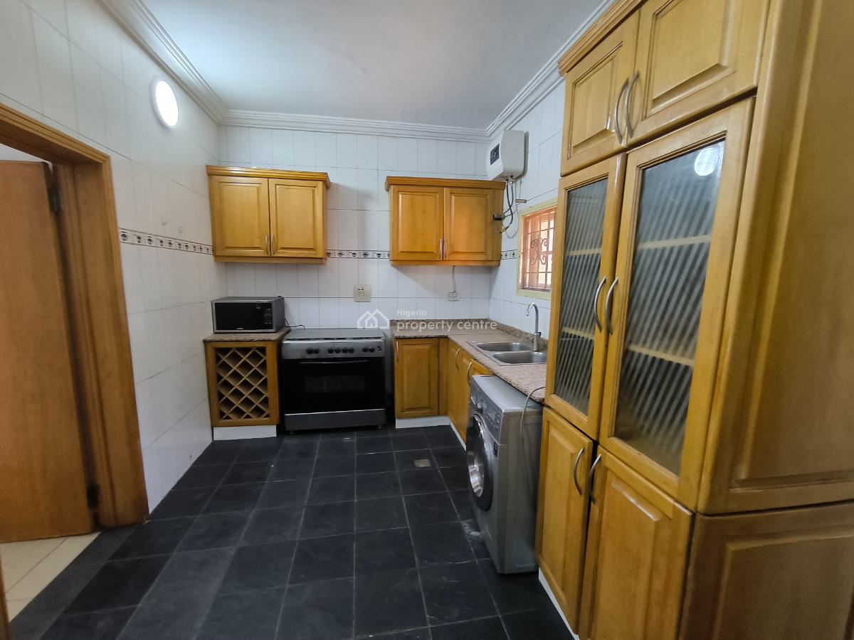 4 Bedroom Semi-detached with Bq, Wuse 2, Abuja, Semi-detached Duplex for Rent