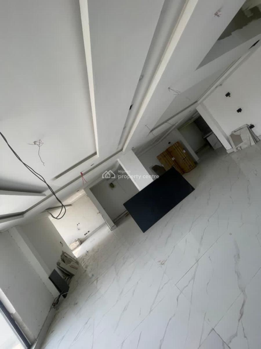 Spacious Converted Mini Flat with 2 Toilet., Lekki Scheme 2 Estate, Lekki, Lagos, Mini Flat (room and Parlour) for Rent