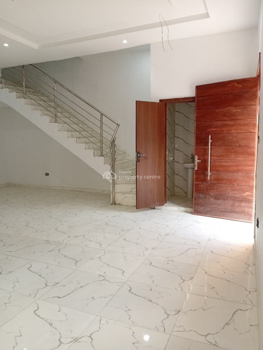 Taste of Freshness in a 4-bedroom Terraced Duplex, Ikota, Lekki, Lagos, Terraced Duplex for Rent