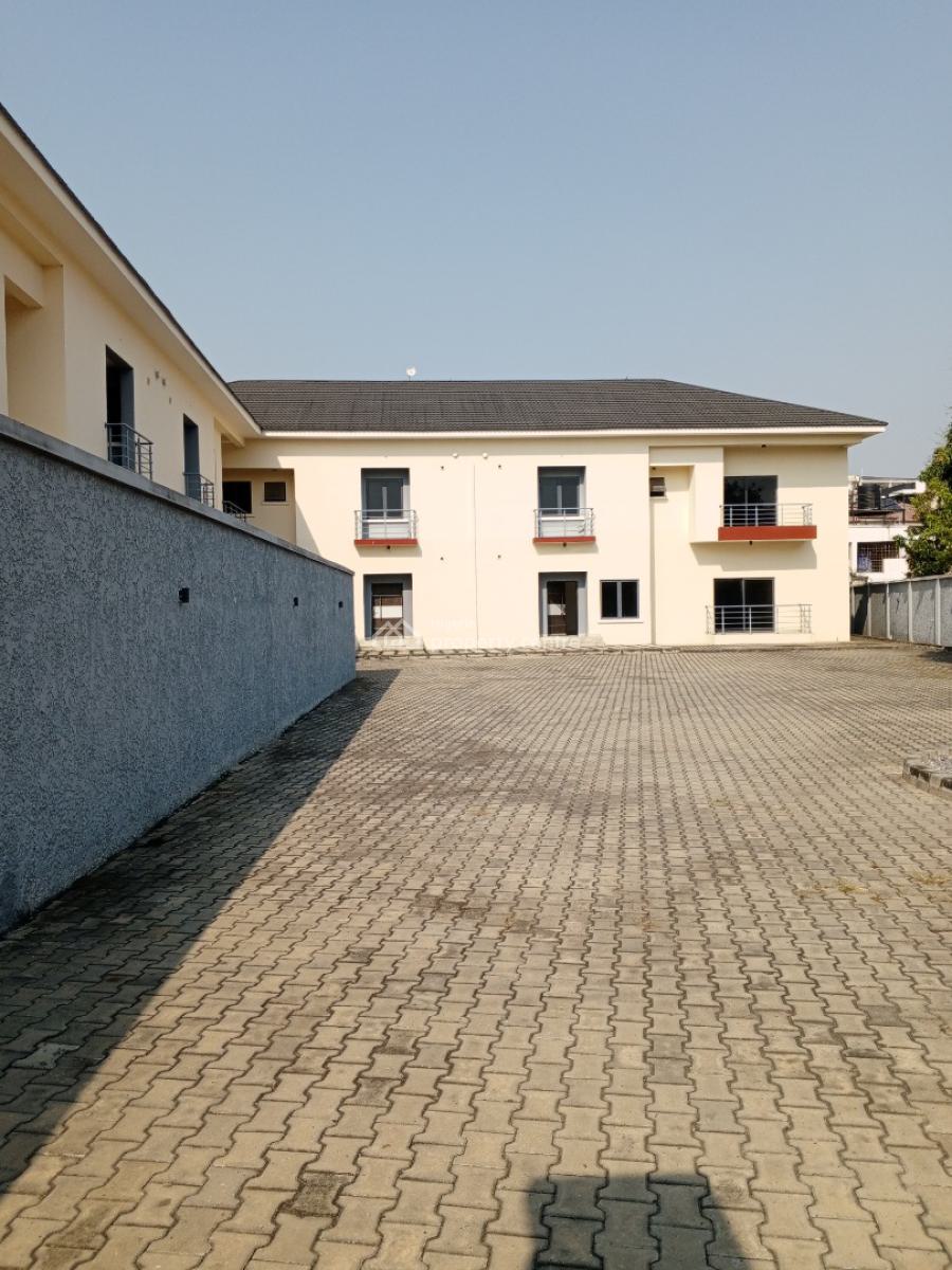 Luxury 3 Unit of  5 Bedroom Terrace Duplex with Bq, Lekki Phase 1, Lekki, Lagos, Terraced Duplex for Rent