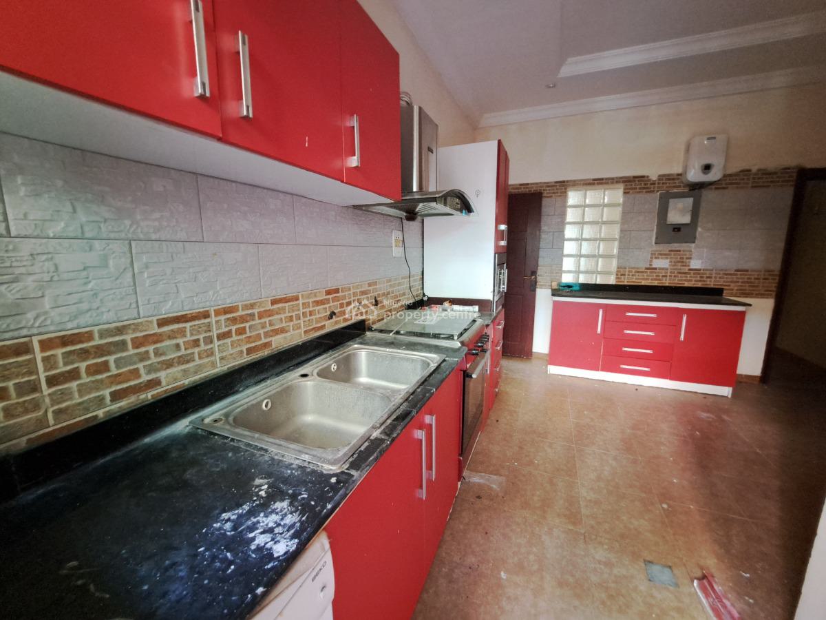 Renovated 4 Bedroom Semi Detached Duplex with a Room Bq, Lekki Phase 1, Lekki, Lagos, Semi-detached Duplex for Rent
