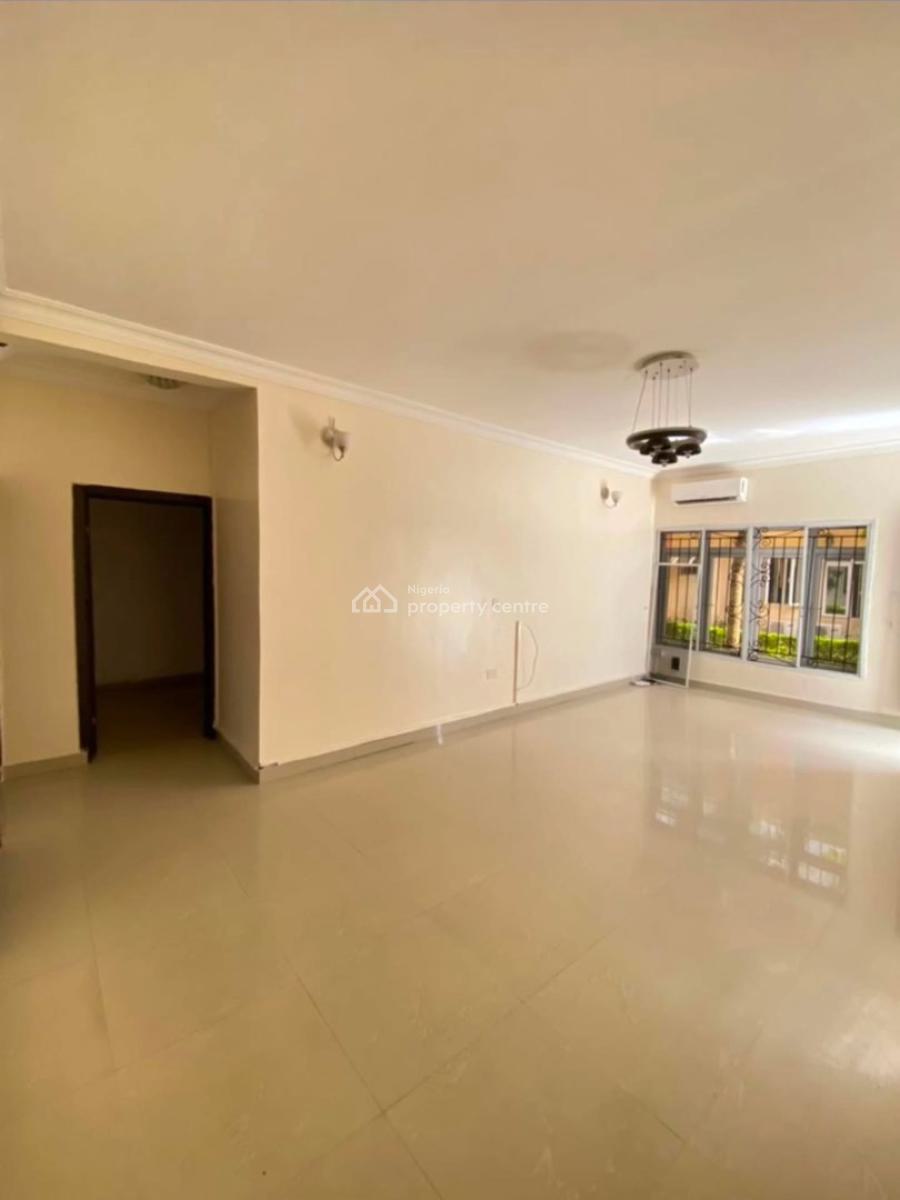 Spacious 4 Bedroom Apartment, Orchid, Lekki, Lagos, Block of Flats for Sale