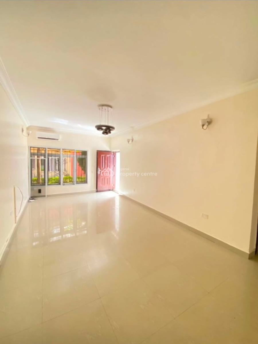 Spacious 4 Bedroom Apartment, Orchid, Lekki, Lagos, Block of Flats for Sale