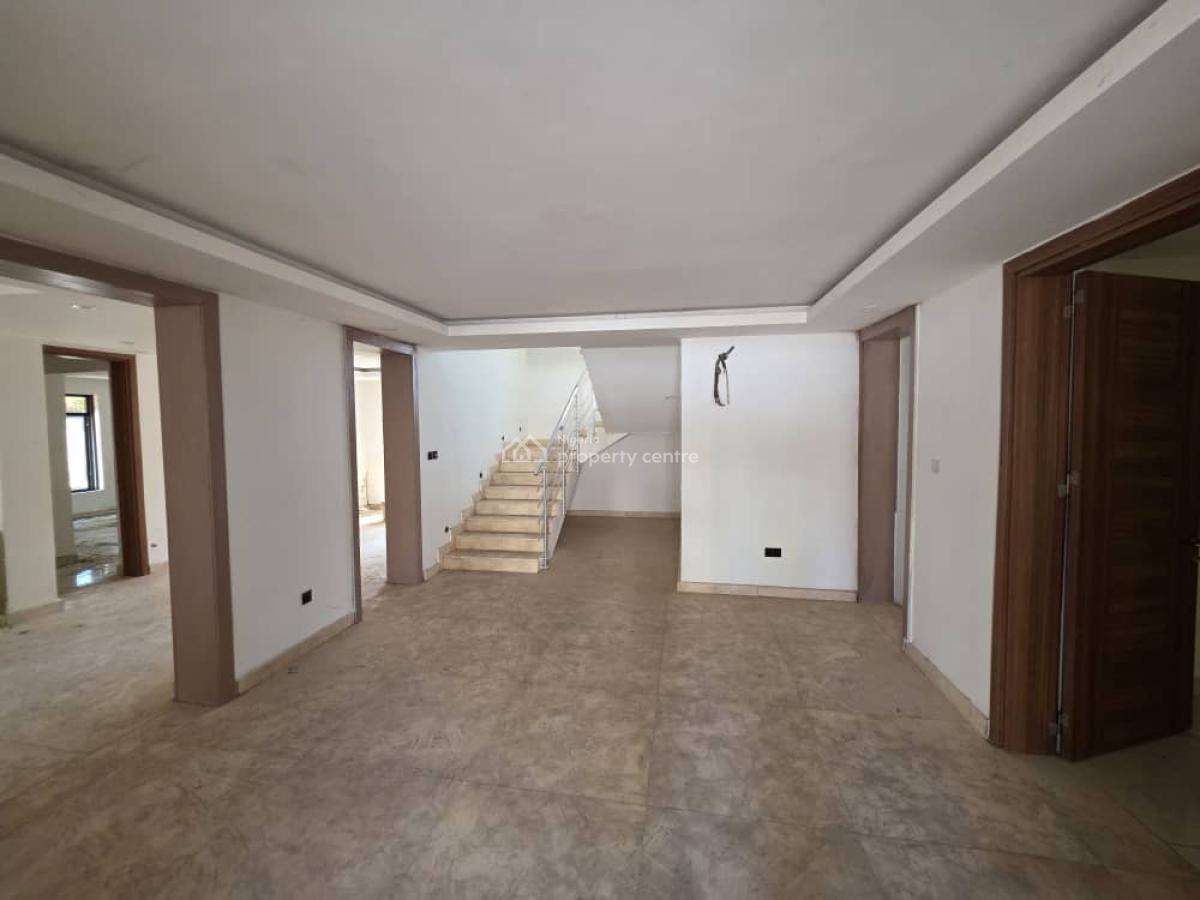 Luxurious 6 Bedroom Fully Detached Duplex,2 Rooms Chalet,fitted Kitchen, Maitama District, Abuja, Detached Duplex for Rent