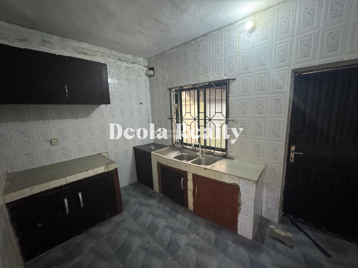 a 3 Bedroom Self Service Apartment, Lekki Phase 1, Lekki, Lagos, Flat / Apartment for Rent