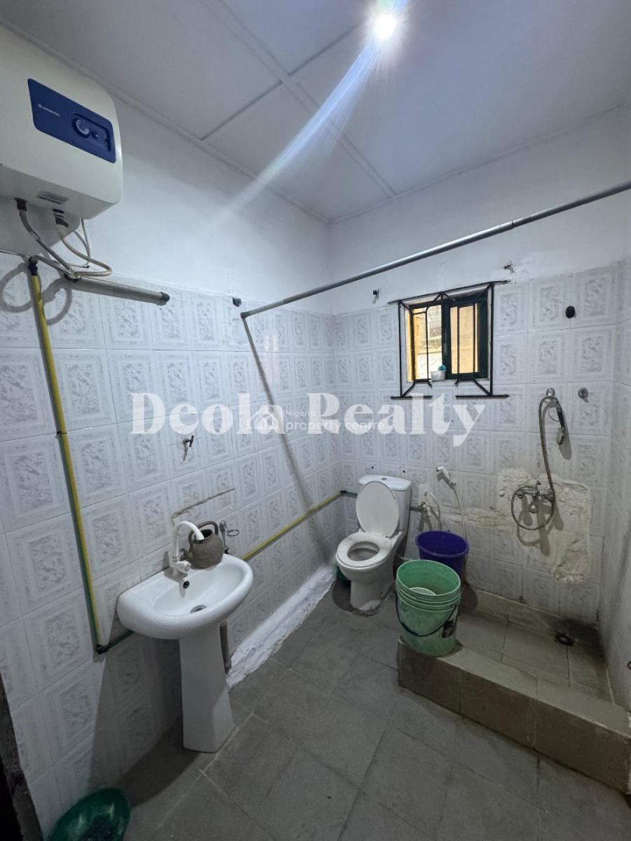 a 3 Bedroom Self Service Apartment, Lekki Phase 1, Lekki, Lagos, Flat / Apartment for Rent