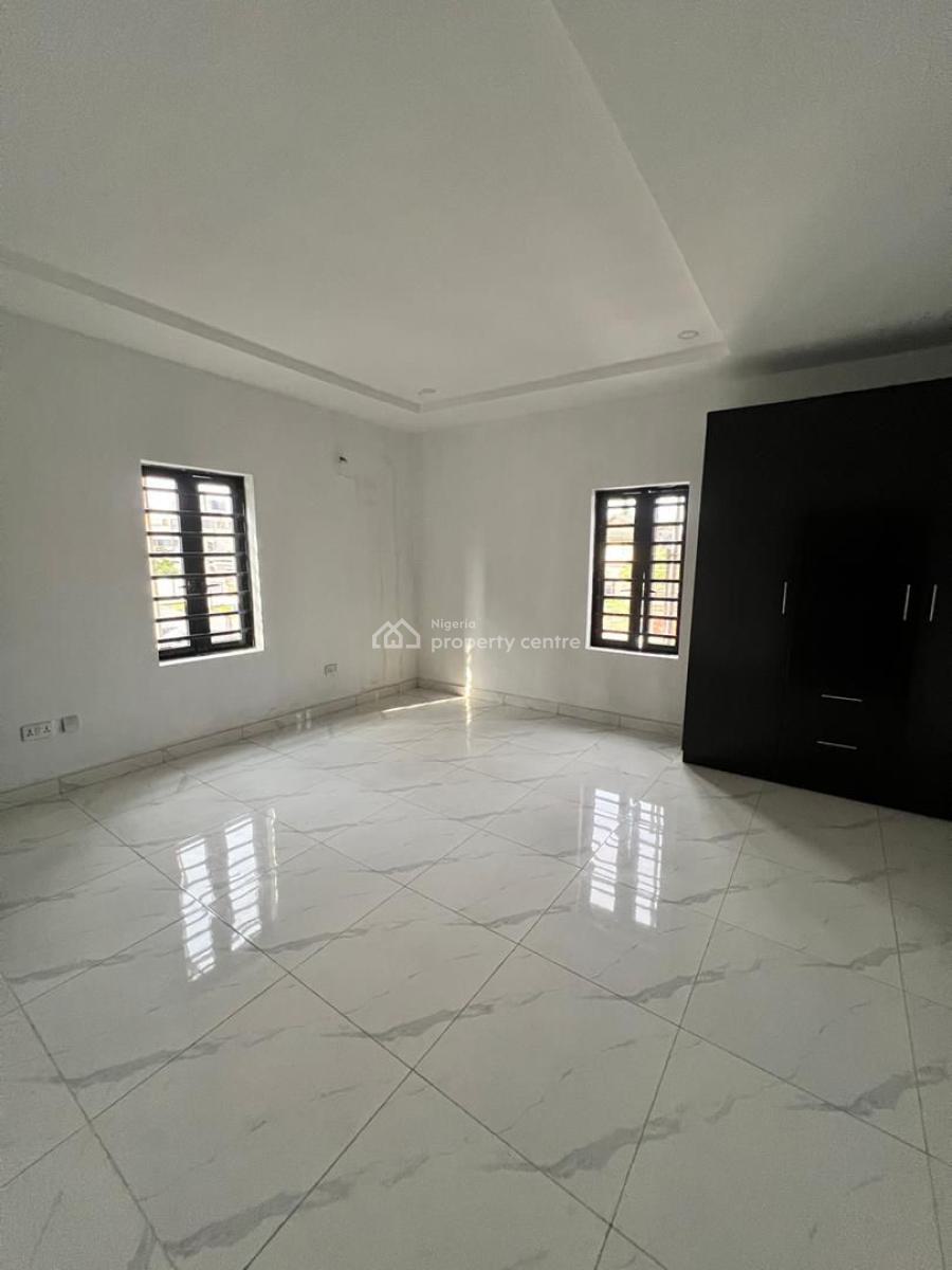 5 Bedroom Fully Detached House in a Secure and Serene Environment., Gra, Ogudu, Lagos, Detached Duplex for Rent