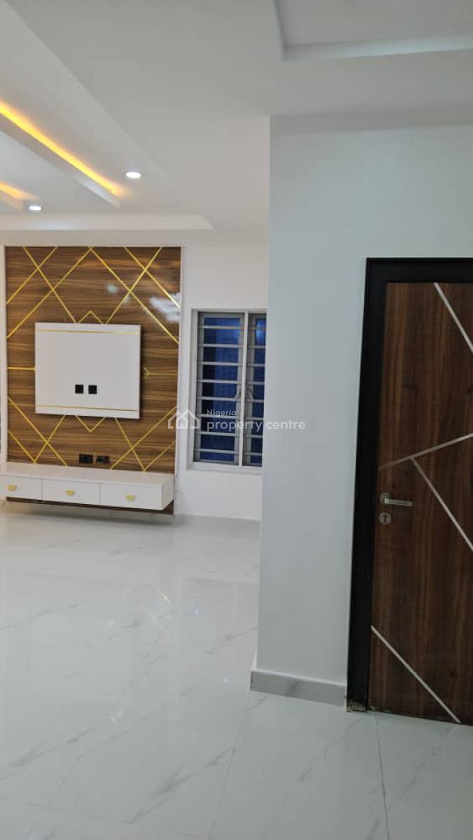 5 Bedroom Fully Detach with Bq, Ilasan Lekki, Ilasan, Lekki, Lagos, Detached Duplex for Sale