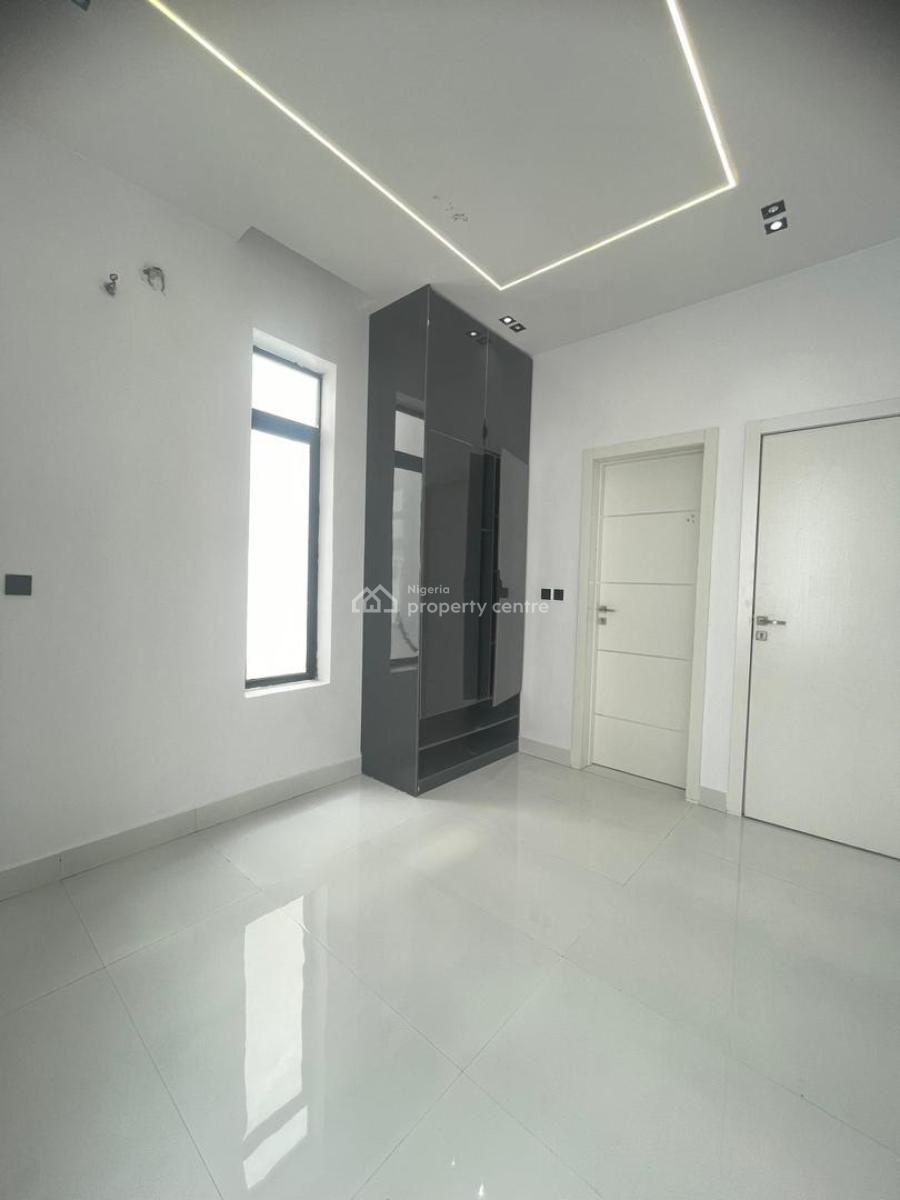 5-bedroom Fully Detached Duplex + Bq, Ajah, Lagos, Detached Duplex for Sale