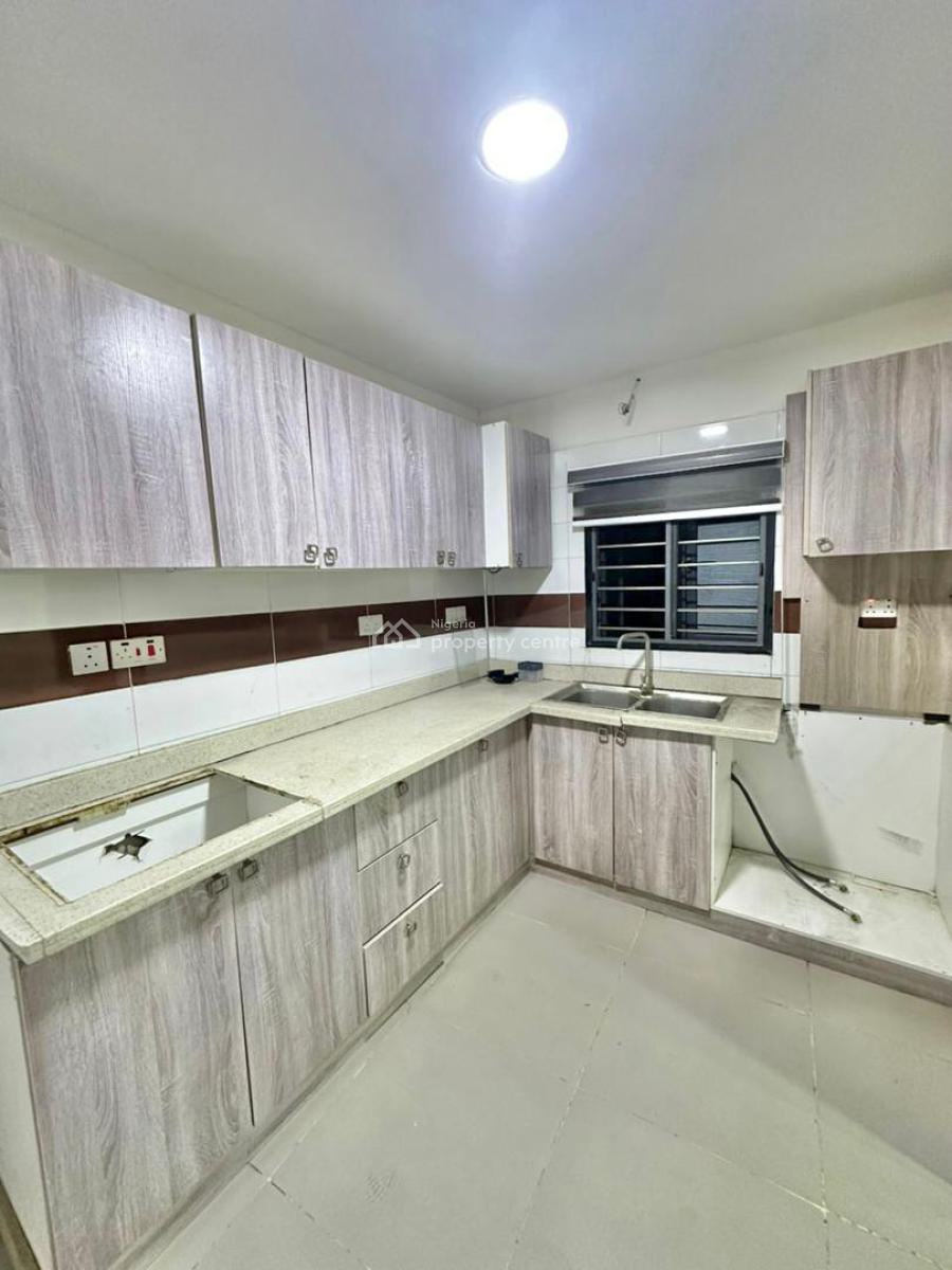 Luxury Newly Built 2 Bedrooms Apartment, Lekki (right), Lekki Phase 1, Lekki, Lagos, Flat / Apartment for Rent