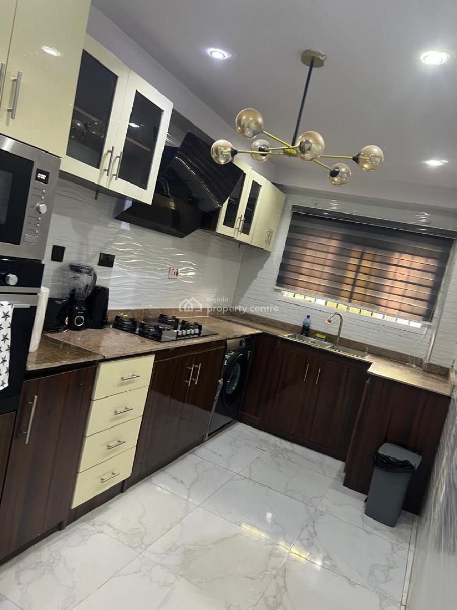 Brand New Classic 2 Bedroom Available, Off Oduduwa Crescent, Ikeja Gra, Ikeja, Lagos, Flat / Apartment Short Let