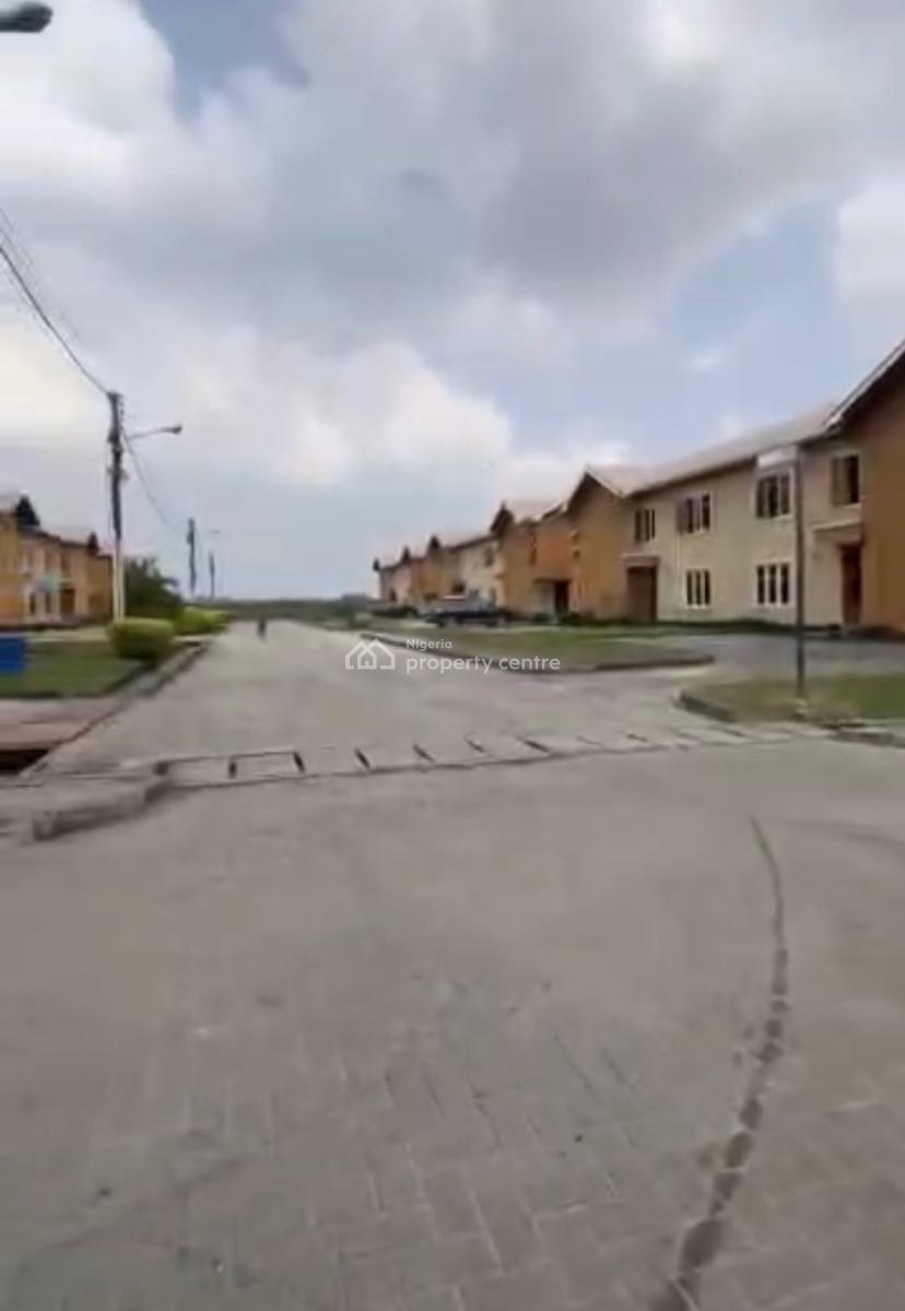 Luxury 3 Bedroom Apartment, Abijo, Lekki, Lagos, Flat / Apartment for Sale