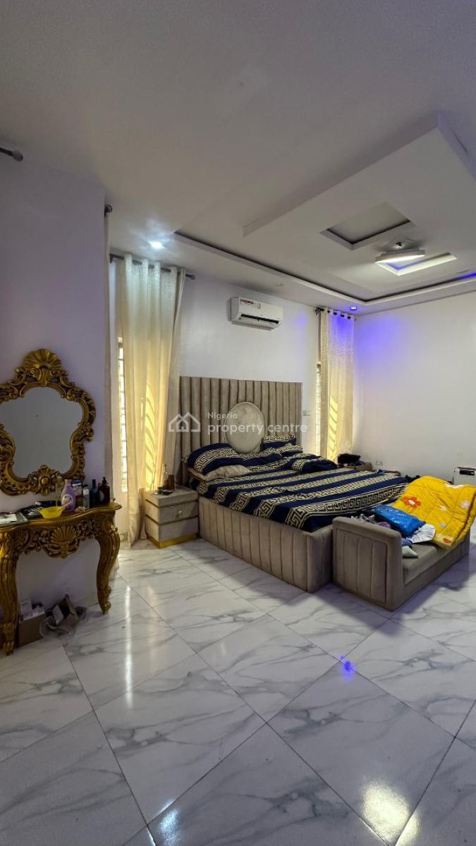 4 Bedroom Duplex with Bq, Chevron, Lekki, Lagos, Semi-detached Duplex for Sale