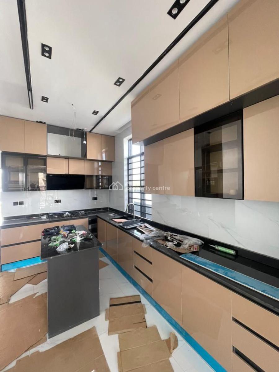 5 Bedroom Fully Detached, Ajah, Lagos, Detached Duplex for Sale