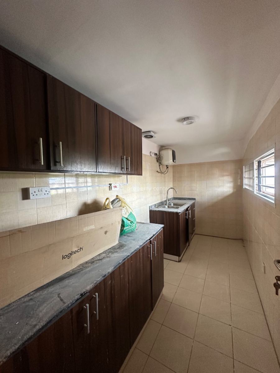 𝐖𝐄𝐋𝐋 𝐌𝐀𝐈𝐍𝐓𝐀𝐈𝐍𝐄𝐃 𝐌𝐈𝐍𝐈 𝐅𝐋𝐀𝐓 𝐀𝐏𝐀𝐑𝐓𝐌𝐄𝐍𝐓, Lekki Phase 1, Lekki, Lagos, Mini Flat (room and Parlour) for Rent