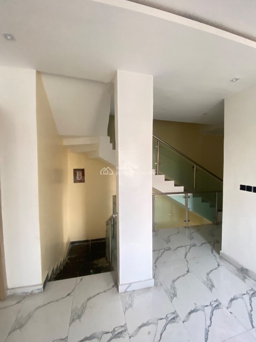 Well Finished 5 Bedroom Duplex with 1bq, Lekki Phase 1, Lekki, Lagos, Semi-detached Duplex for Sale