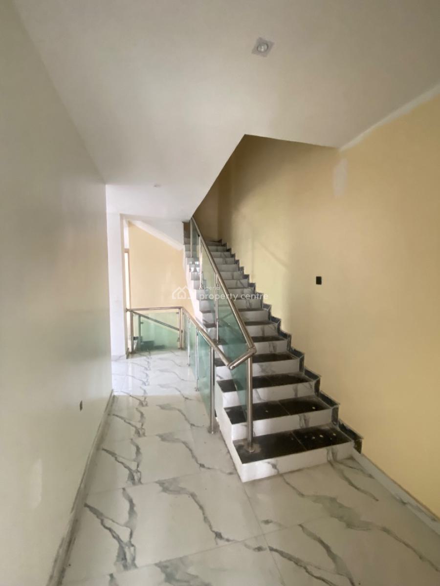 Well Finished 5 Bedroom Duplex with 1bq, Lekki Phase 1, Lekki, Lagos, Semi-detached Duplex for Sale