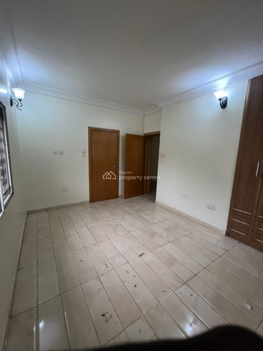 Serviced Corner Piece 3 Bedroom Terrace House with Study Room, Estate Off Shoprite Road, Osapa, Lekki, Lagos, Terraced Duplex for Rent