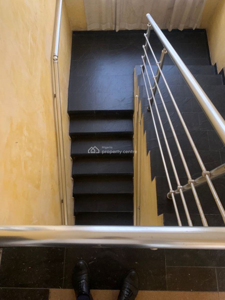 4 Bedroom Fully Detached House with 2 Rooms Bq with All Rooms Ensuit, Ikeja Gra, Ikeja, Lagos, Detached Duplex for Rent
