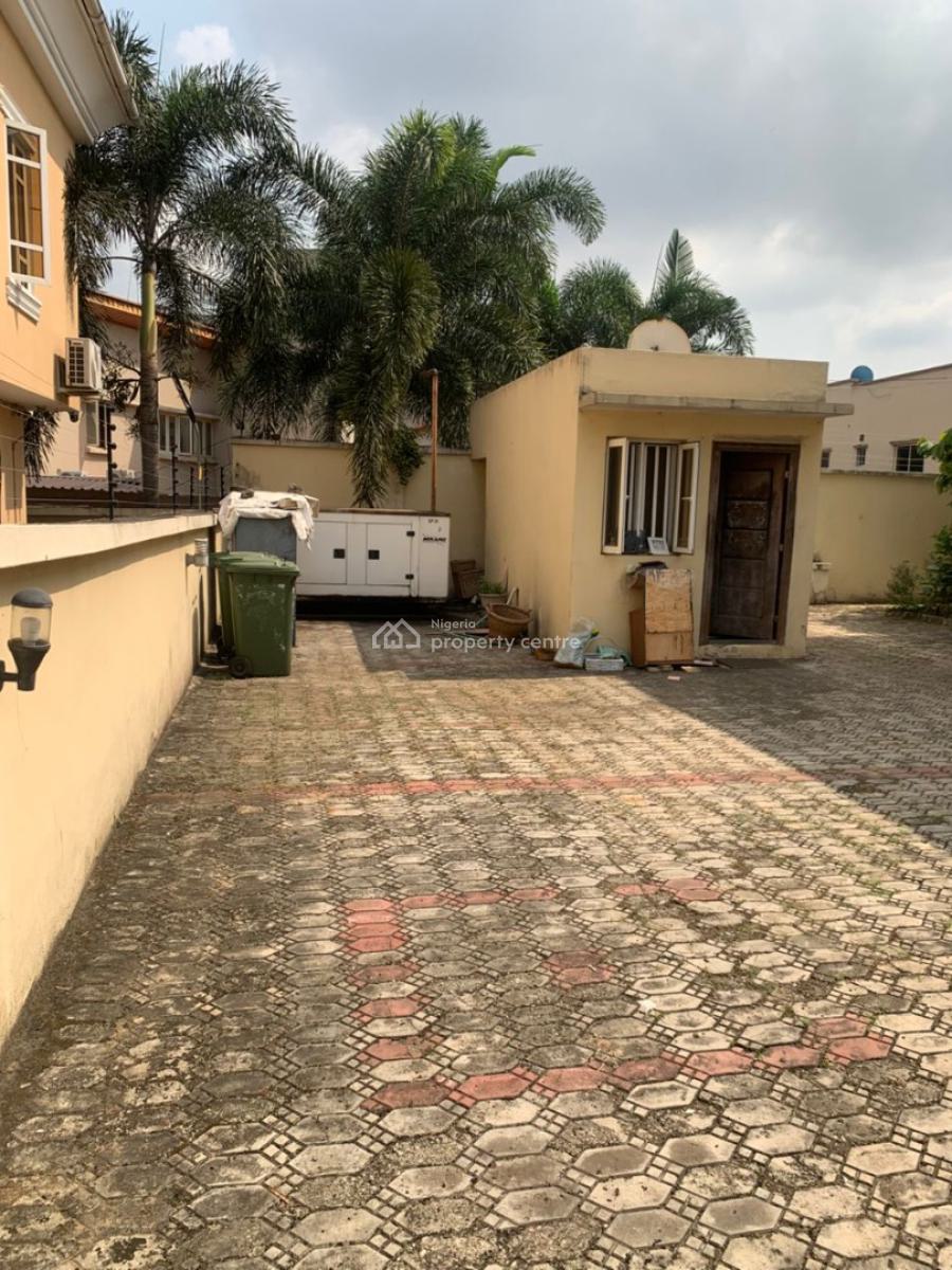 4 Bedroom Fully Detached House with 2 Rooms Bq with All Rooms Ensuit, Ikeja Gra, Ikeja, Lagos, Detached Duplex for Rent