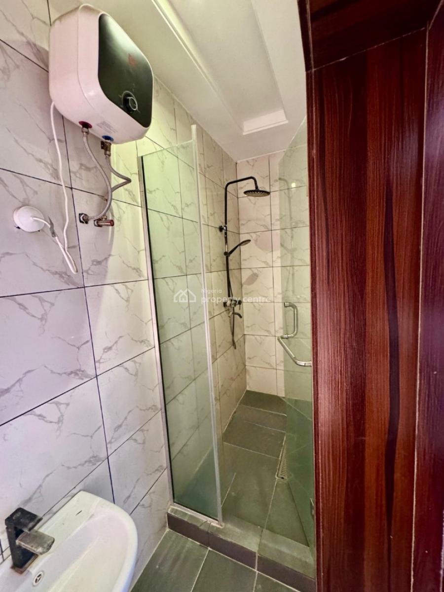 3 Bedroom Maisonette with 1 Room Bq, Lekki Phase 1, Lekki, Lagos, Flat / Apartment for Rent
