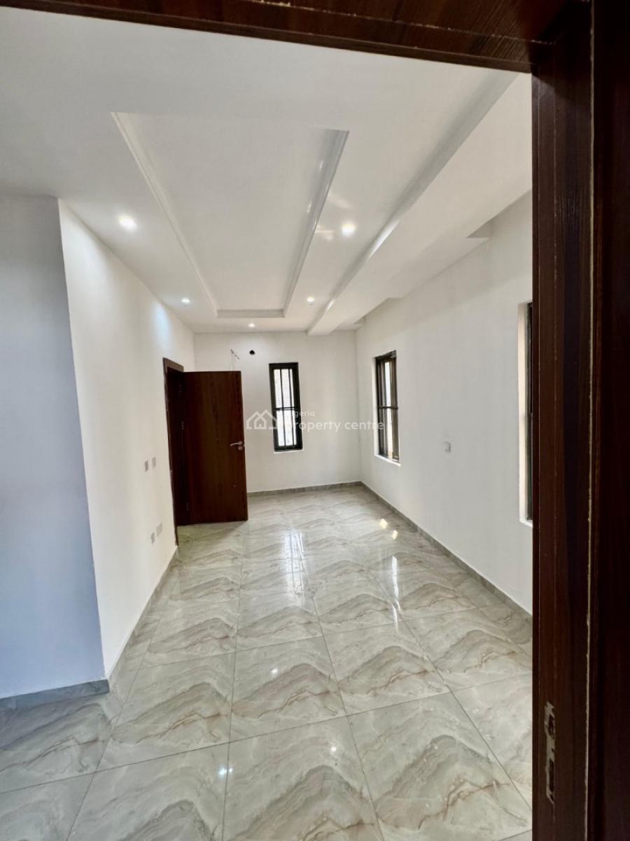 3 Bedroom Maisonette with 1 Room Bq, Lekki Phase 1, Lekki, Lagos, Flat / Apartment for Rent