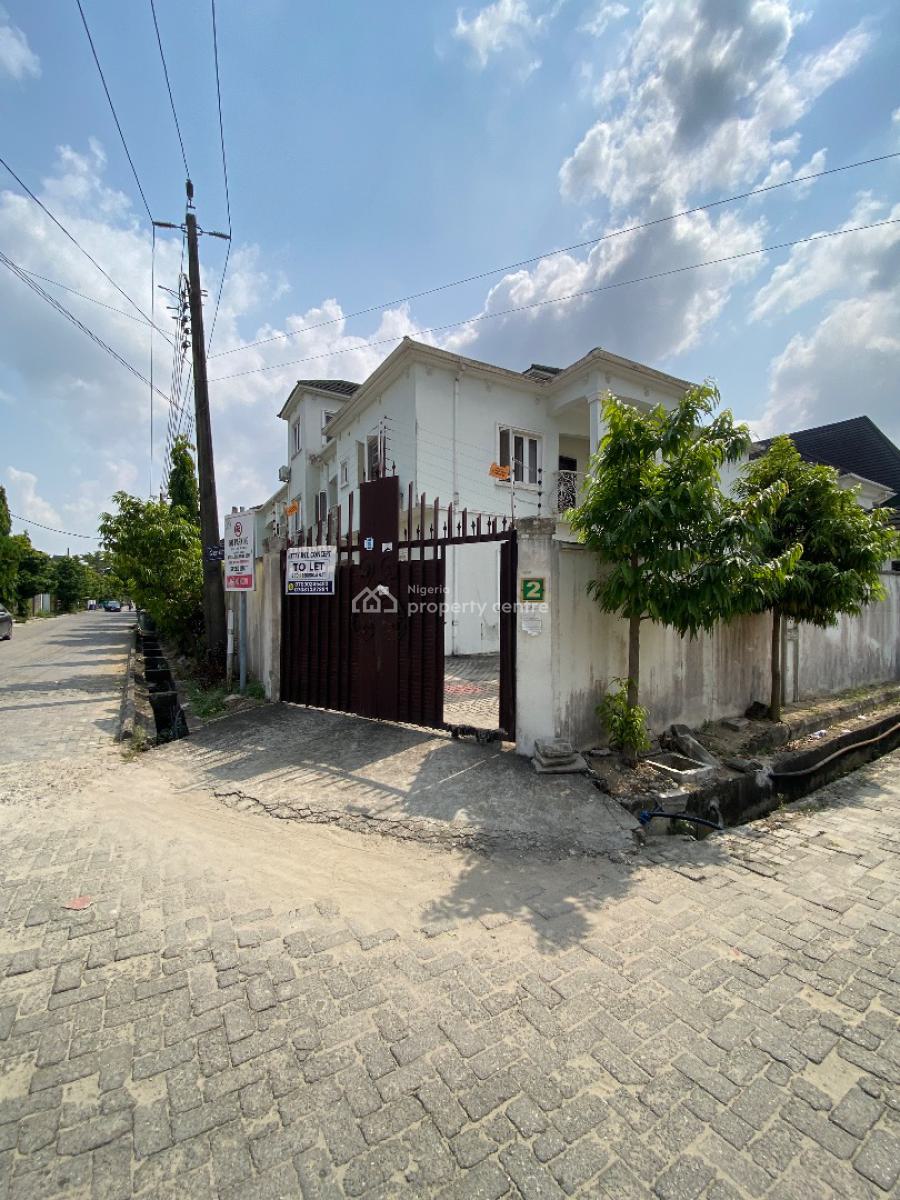 2 Bedroom Flat Ground Floor, Gated Estate By Blenco Supermarket Before Shop Rite, Sangotedo, Ajah, Lagos, Flat / Apartment for Rent