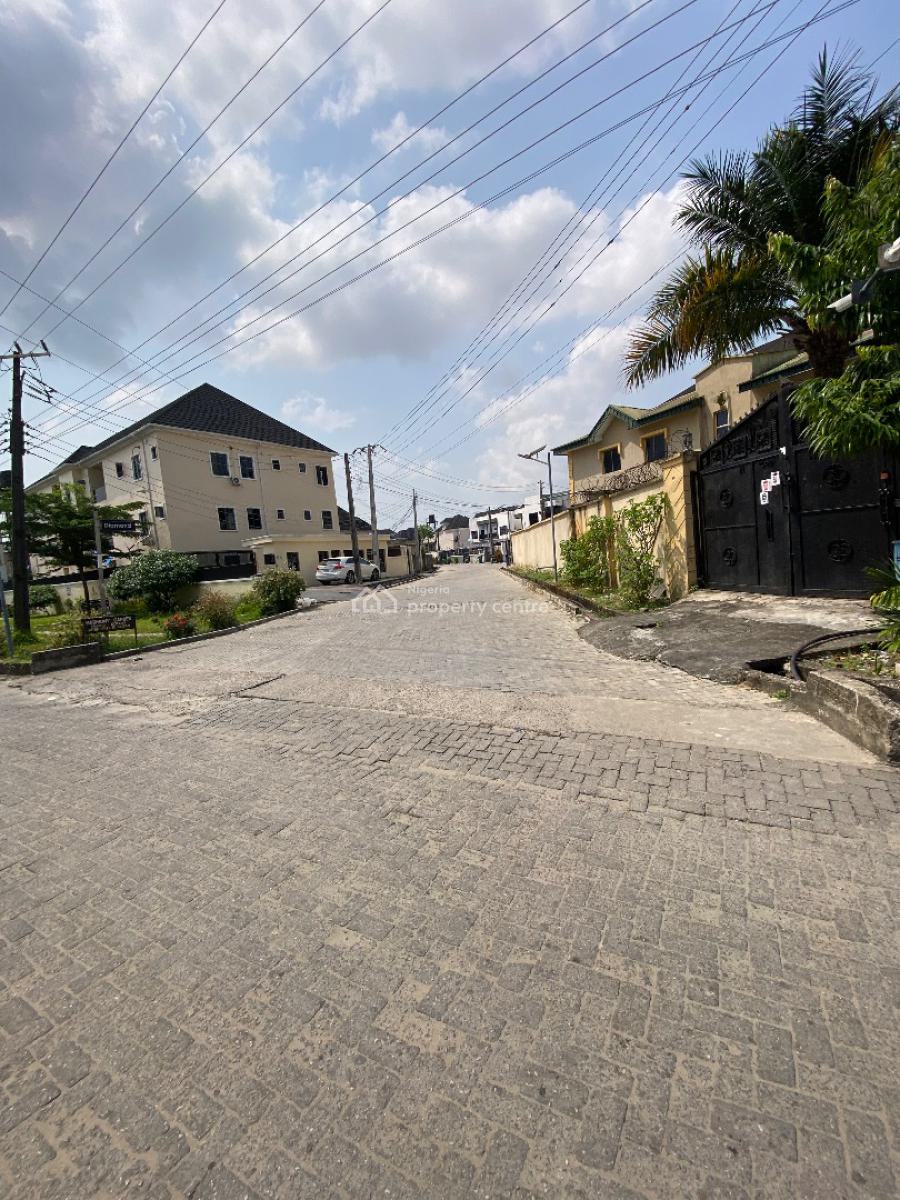 2 Bedroom Flat Ground Floor, Gated Estate By Blenco Supermarket Before Shop Rite, Sangotedo, Ajah, Lagos, Flat / Apartment for Rent