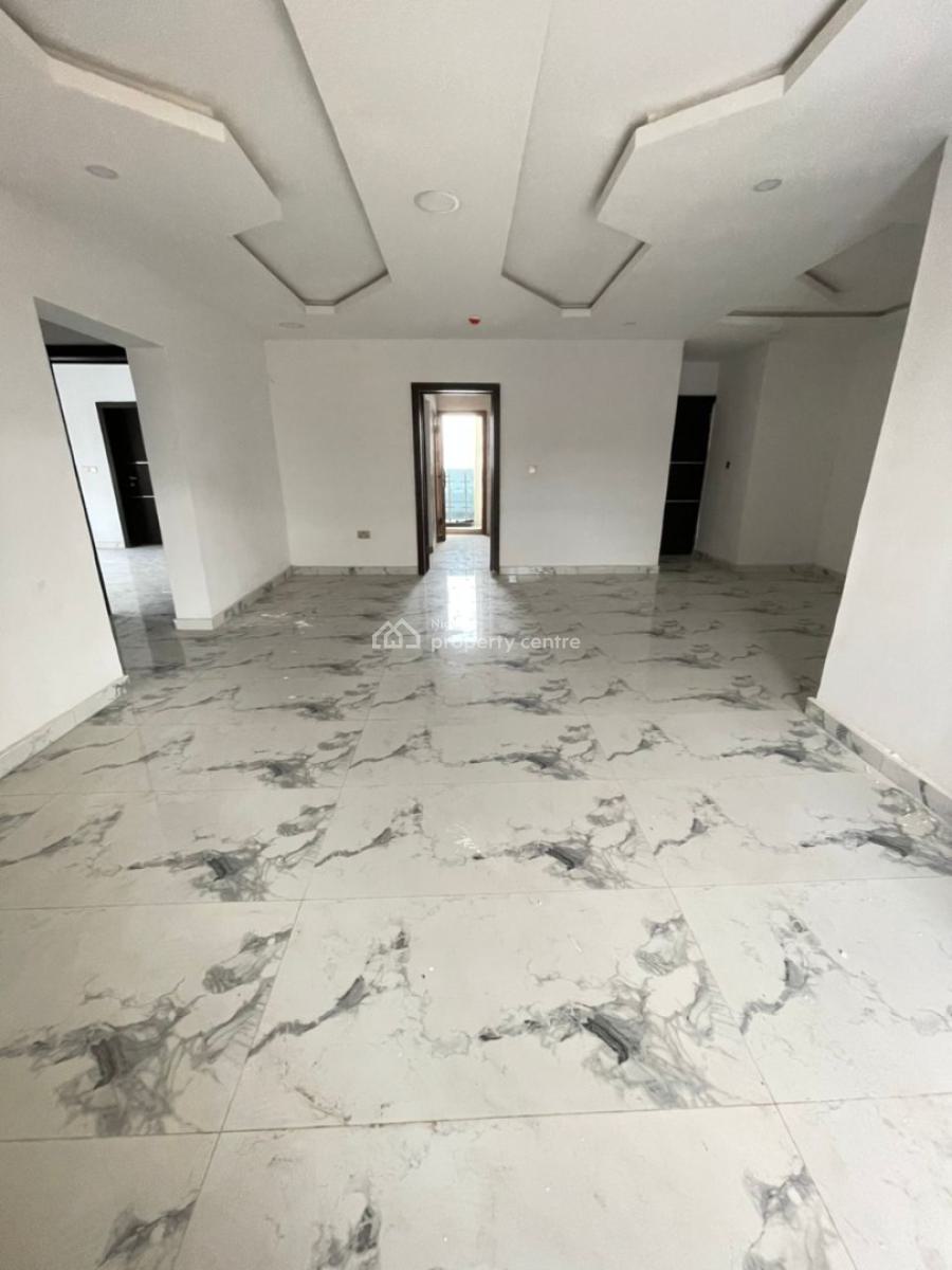 Beautiful 2 Bedroom Apartment with Pool and Bq, Lekki Phase 1, Lekki, Lagos, Block of Flats for Sale