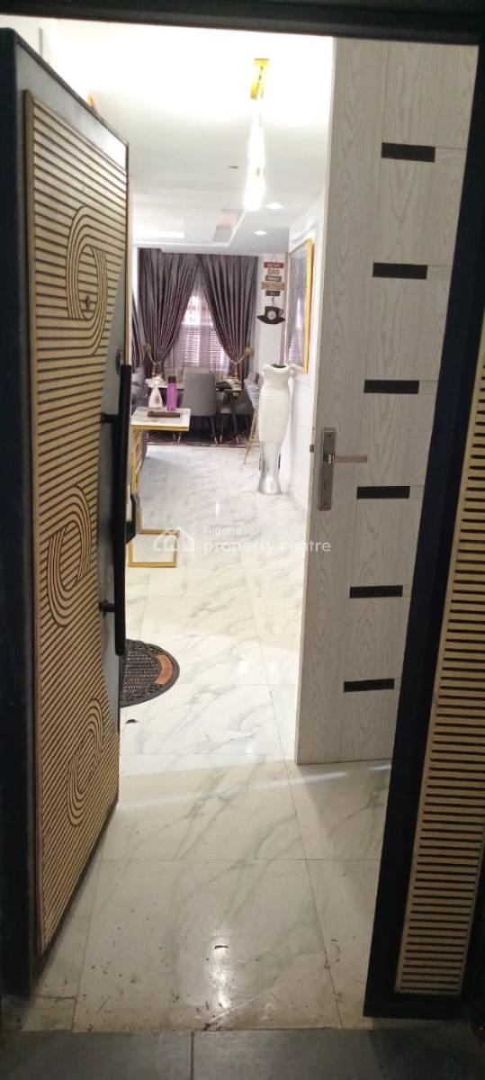 Luxury 3 Bedroom Apartment, New Road, Lekki, Lagos, Flat / Apartment for Rent