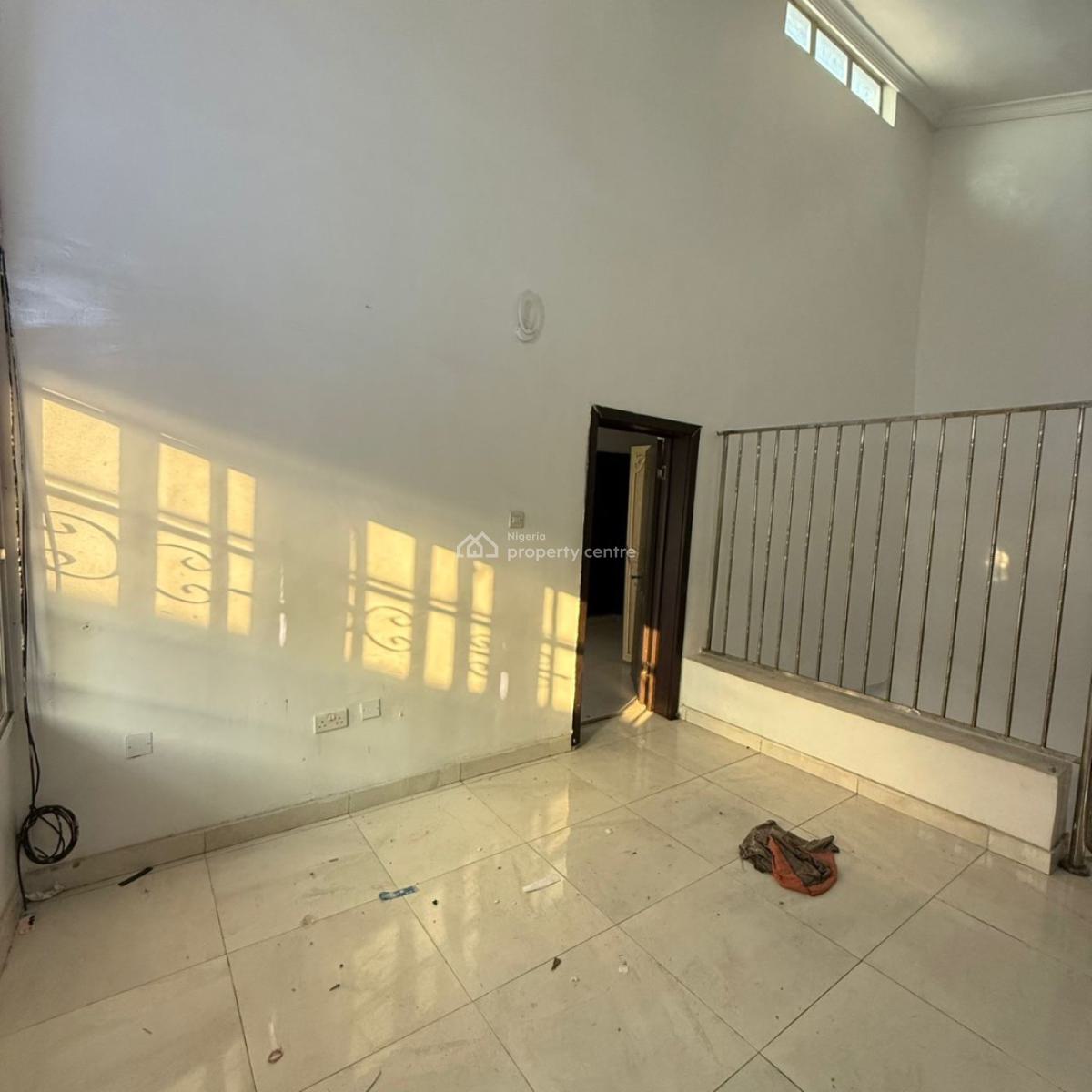 Exquisite 3 Bedroom Terrace Duplex with Pool & Bq, Ajah, Lagos, Terraced Duplex for Rent