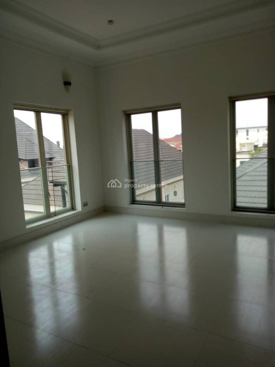Executive 3-bedroom Terrace Apartment, Banana Island, Ikoyi, Lagos, Terraced Duplex for Rent