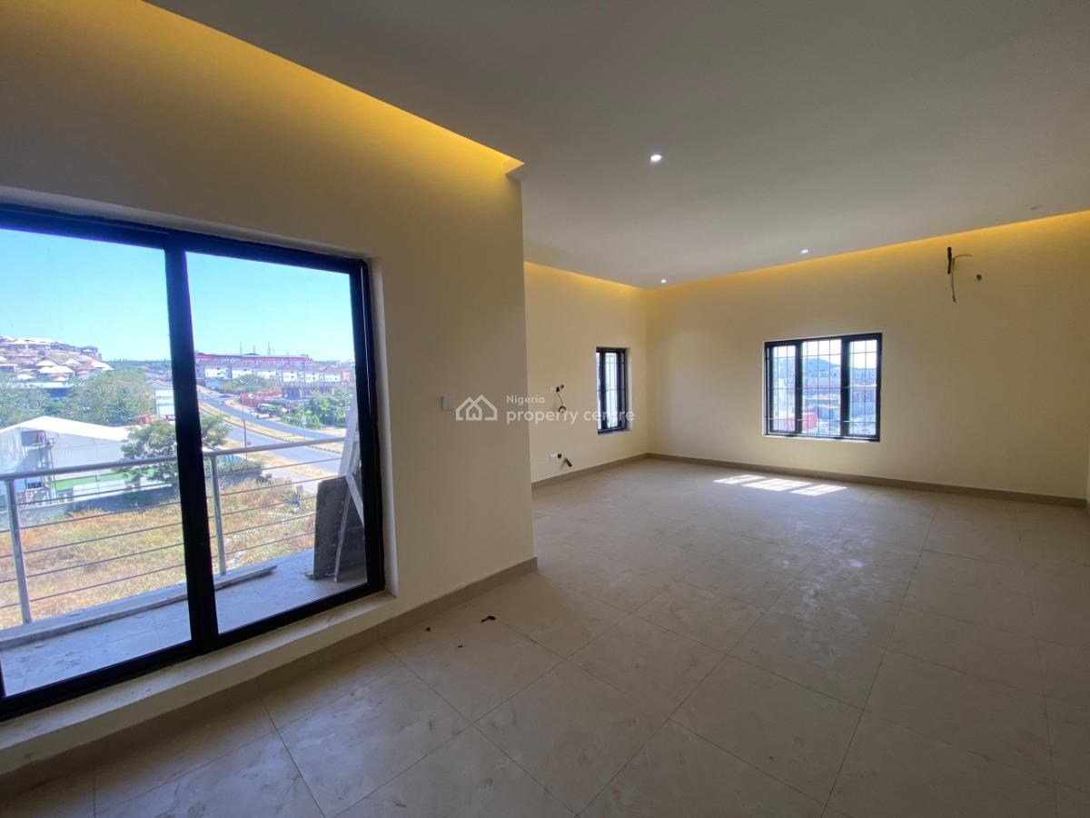 Luxurious and Very Spacious 5 Bedroom Detached Duplex + Bq, Guzape District, Abuja, Detached Duplex for Sale