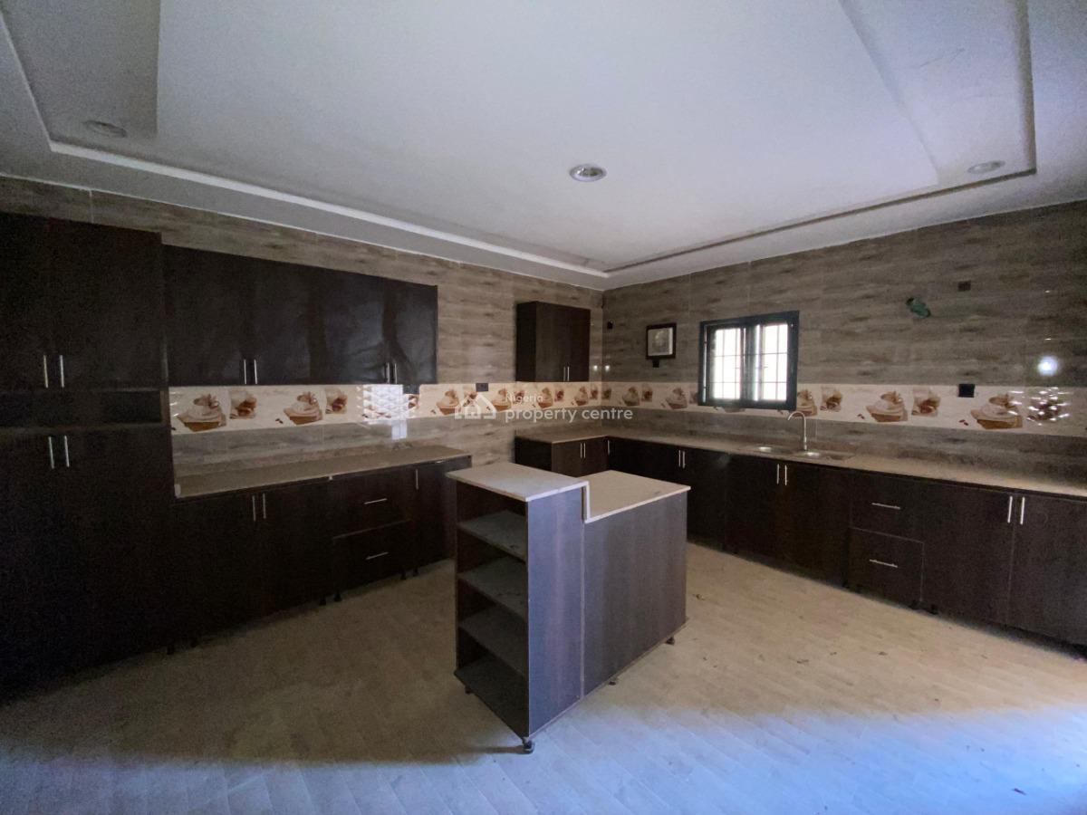 5 Bedroom Detached Duplex with Bq, Guzape District, Abuja, Detached Duplex for Rent