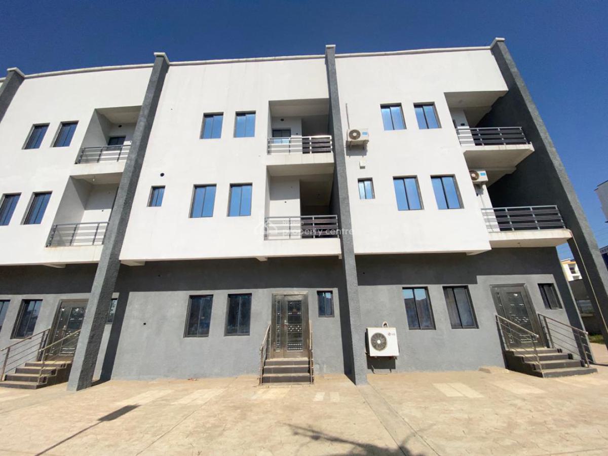 4 Bedroom Terrace Duplex with Bq, Guzape District, Abuja, Terraced Duplex for Rent
