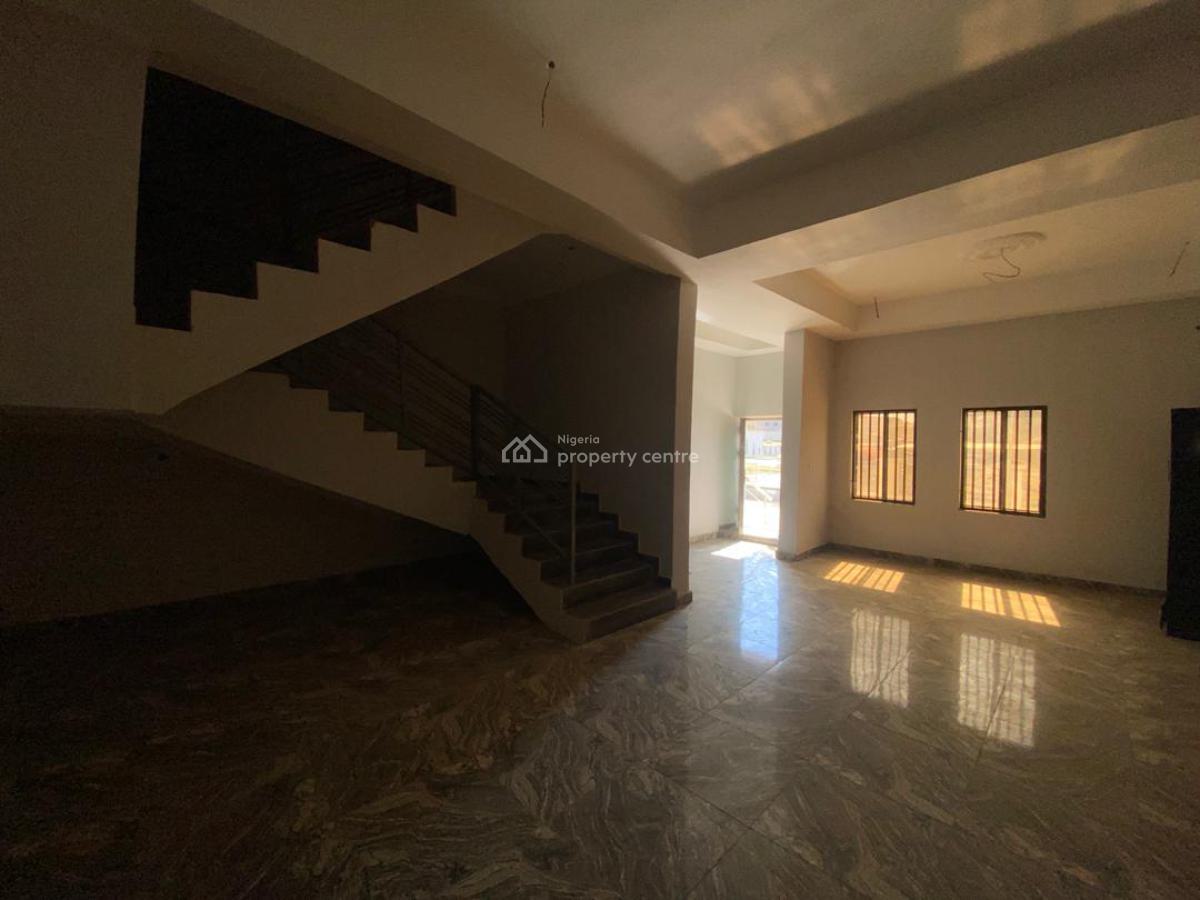 4 Bedroom Terrace Duplex with Bq, Guzape District, Abuja, Terraced Duplex for Rent