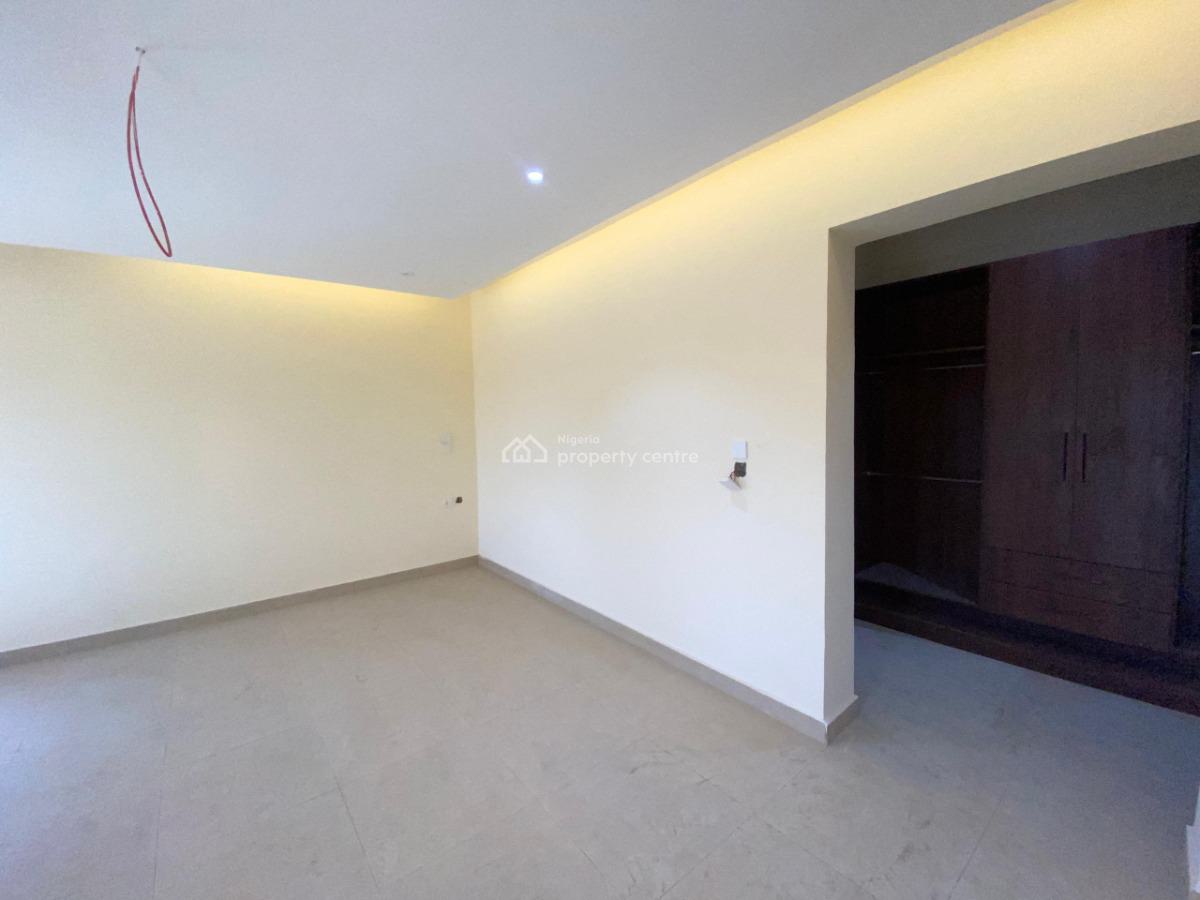 5 Bedroom Terrace Duplex with Bq, in a Mini Estate, Guzape District, Abuja, Terraced Duplex for Rent