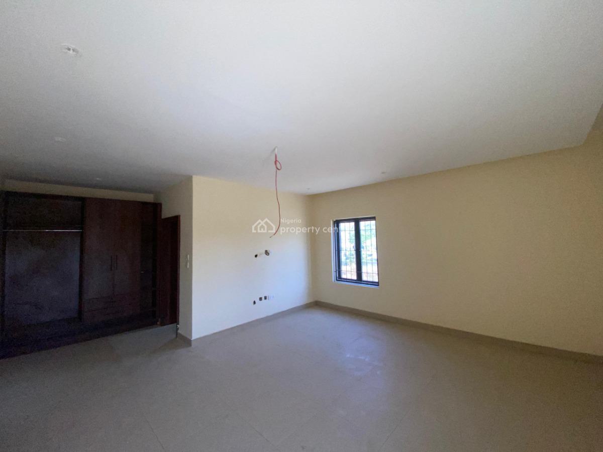 5 Bedroom Terrace Duplex with Bq, in a Mini Estate, Guzape District, Abuja, Terraced Duplex for Rent
