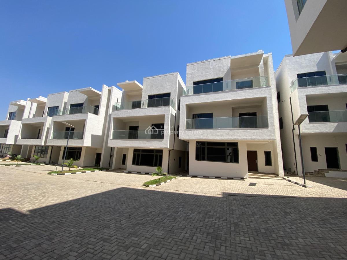 5 Bedroom Terrace Duplex with Bq, in a Mini Estate, Guzape District, Abuja, Terraced Duplex for Rent