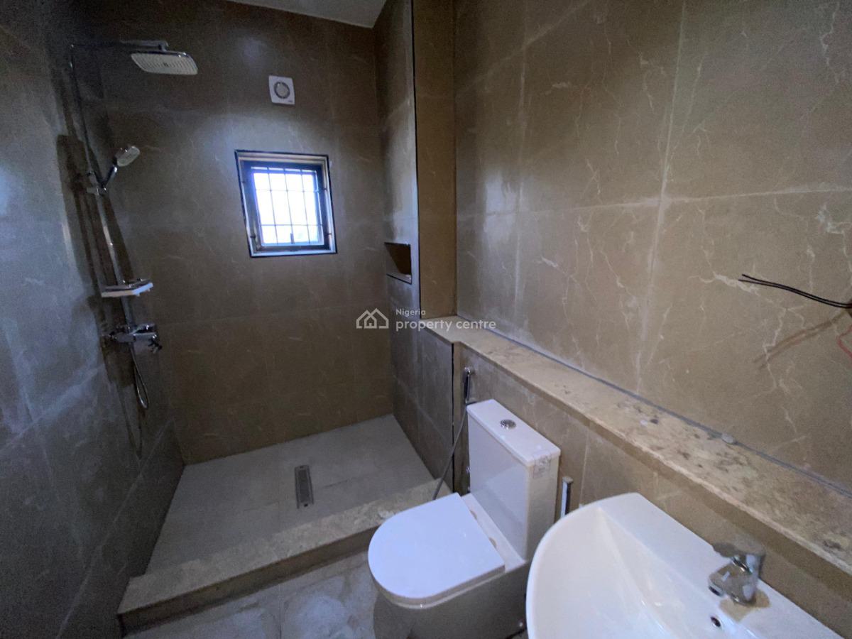 5 Bedroom Terrace Duplex with Bq, in a Mini Estate, Guzape District, Abuja, Terraced Duplex for Rent