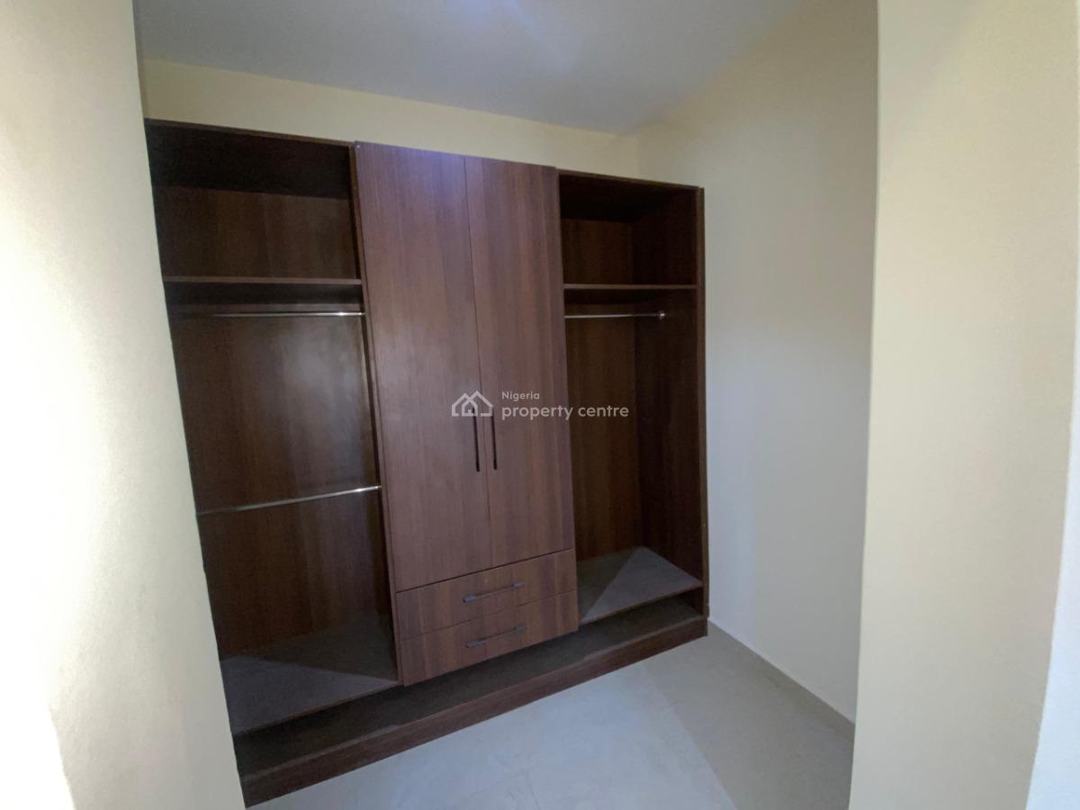 5 Bedroom Terrace Duplex with Bq, in a Mini Estate, Guzape District, Abuja, Terraced Duplex for Rent